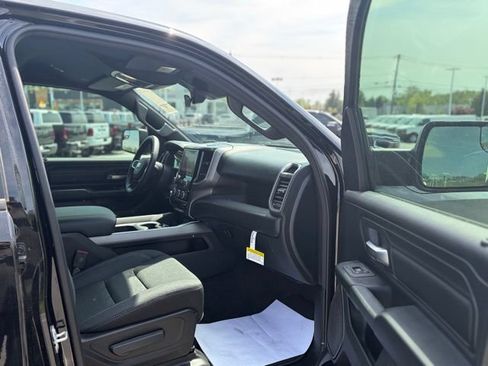 New 2026 RAM 1500 Express AWD/4WD image 26