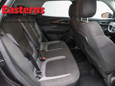 Used 2026 Chevrolet TrailBlazer LT w/ LT Cold Weather Package AWD/4WD image 23