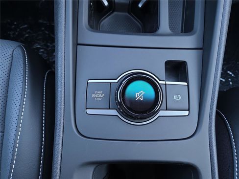 New 2026 Volkswagen Tiguan SE image 21