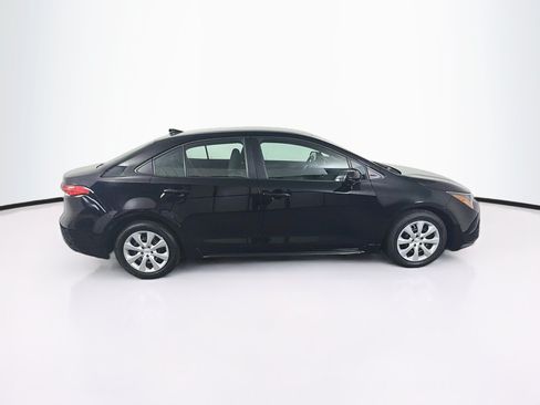 Used 2025 Toyota Corolla LE FWD image 10
