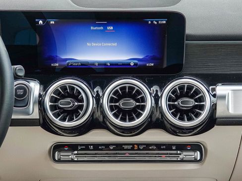 Certified 2025 Mercedes-Benz EQB 300 4MATIC image 42