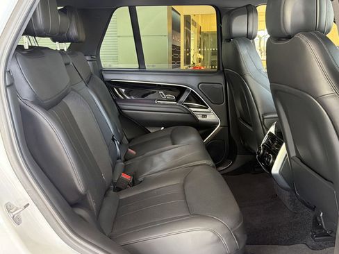Used 2023 Land Rover Range Rover SE AWD/4WD image 30