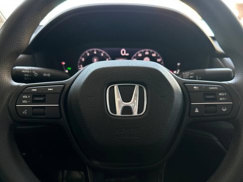 Used 2024 Honda Accord EX image 21