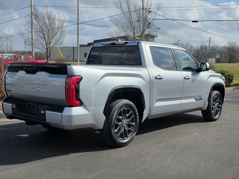 Used 2022 Toyota Tundra Platinum w/ Advanced Package image 5