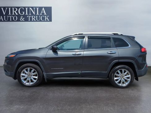 Used 2015 Jeep Cherokee Limited w/ Luxury Group image 2