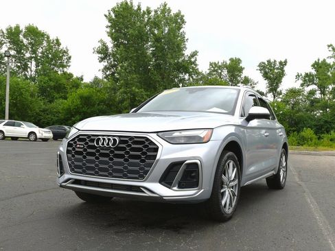 Used 2022 Audi SQ5 Premium Plus image 9