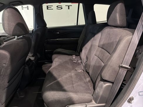 Used 2022 Honda Pilot Sport image 27