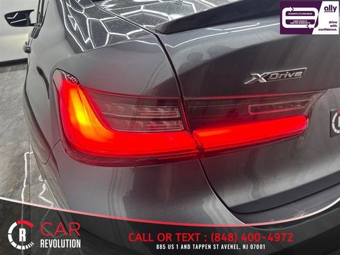 Used 2020 BMW 330i xDrive Sedan w/ Driving Assistance Package image 42