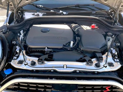 Used 2025 MINI Cooper S image 31