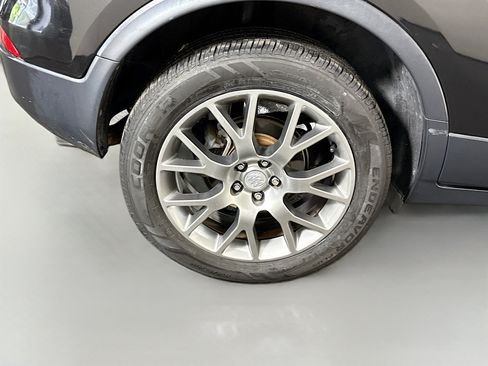 Used 2017 Buick Encore Sport Touring w/ Safety Package AWD/4WD image 33