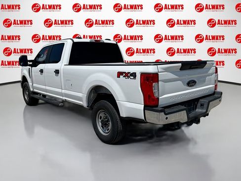 Used 2021 Ford F250 XL w/ Power Equipment Group AWD/4WD image 8