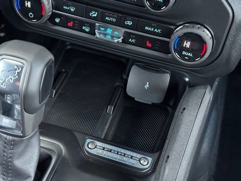 New 2026 Ford Bronco Outer Banks w/ Sasquatch Package image 15