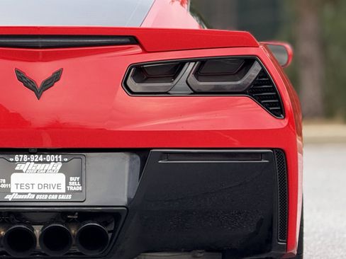 Used 2015 Chevrolet Corvette Stingray Coupe image 16