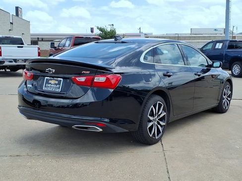 Used 2025 Chevrolet Malibu RS FWD image 5
