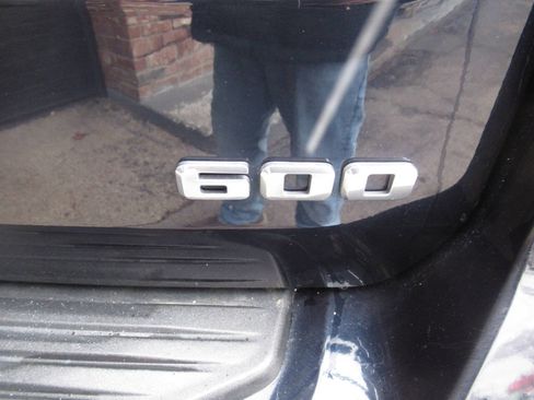 Used 2021 Cadillac Escalade Premium Luxury image 14