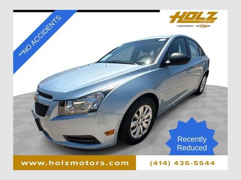 Certified 2011 Chevrolet Cruze LS FWD image 1