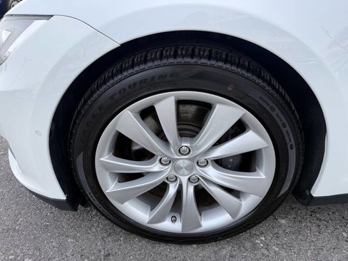 Used 2016 Tesla Model S 90D image 26