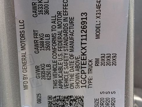 Used 2026 Chevrolet Colorado Trail Boss AWD/4WD image 30
