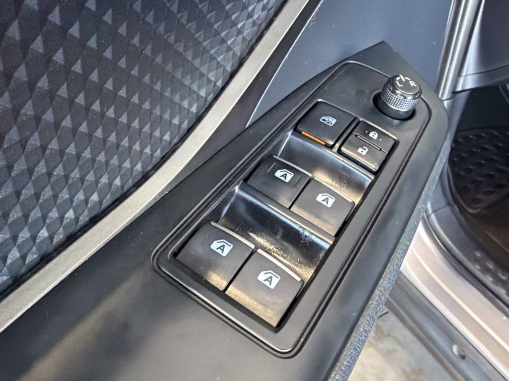 Certified 2018 Toyota C-HR XLE FWD image 19