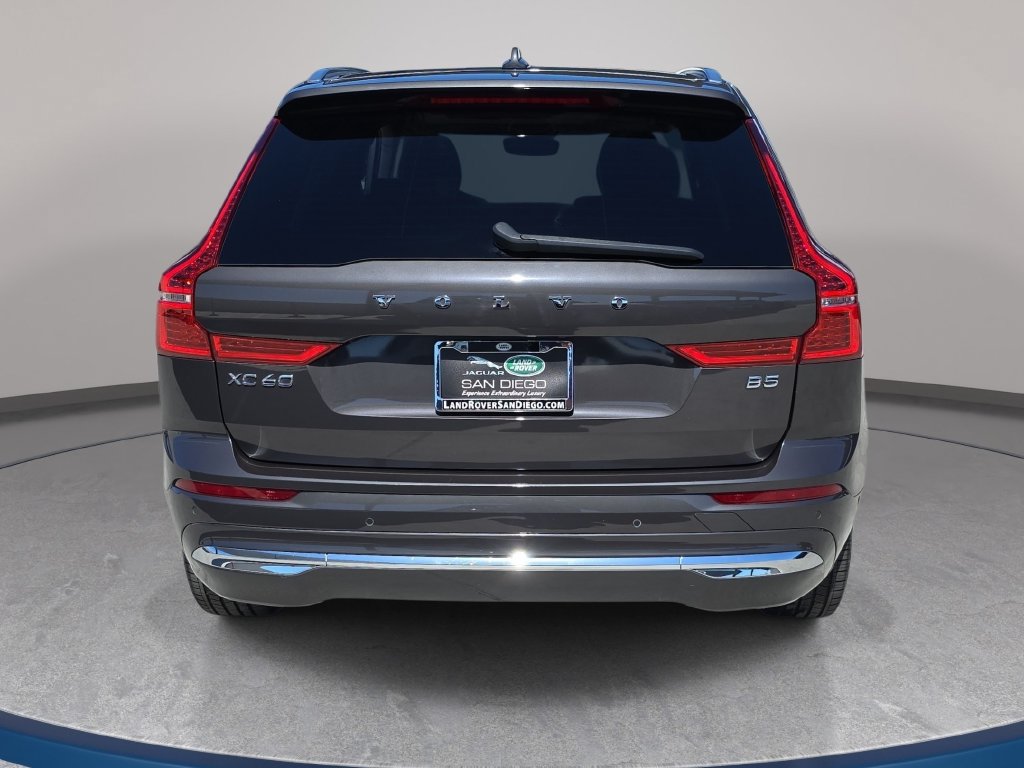 Used 2023 Volvo XC60 B5 Ultimate FWD image 7