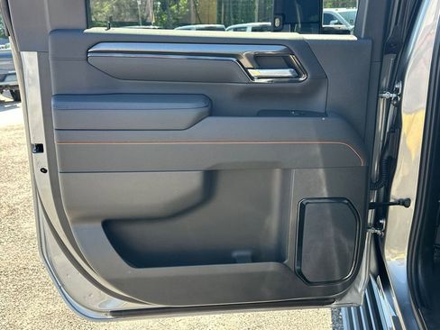 Used 2026 GMC Sierra 2500 AT4 w/ AT4 Premium Plus Package AWD/4WD image 22