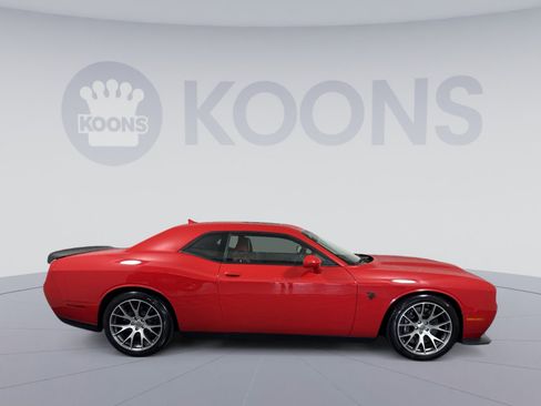 Used 2022 Dodge Challenger SRT Hellcat Redeye RWD image 8