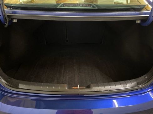 Used 2019 Hyundai Elantra SE image 11