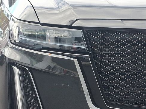 Certified 2024 Cadillac Escalade V w/ LPO, Floor Liner Package image 10