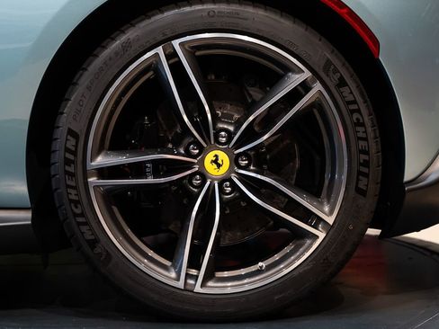 Certified 2024 Ferrari Roma Spider RWD image 14