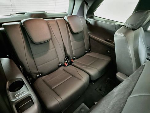 Certified 2025 Mercedes-Benz GLS 450 4MATIC image 30