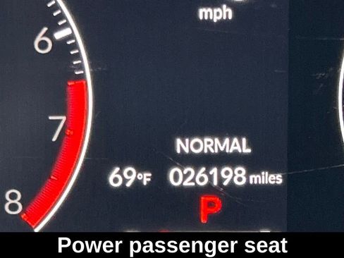 Used 2024 Honda Pilot Touring image 36