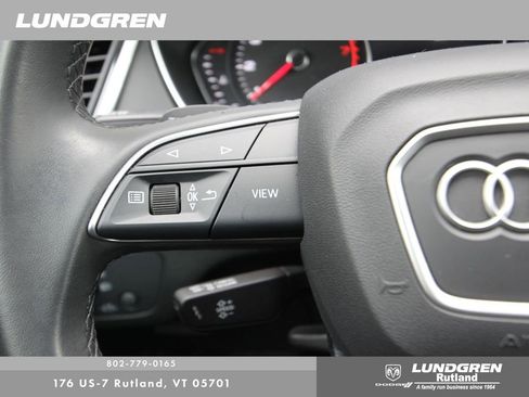 Used 2021 Audi Q5 2.0T Premium w/ Convenience Package image 17