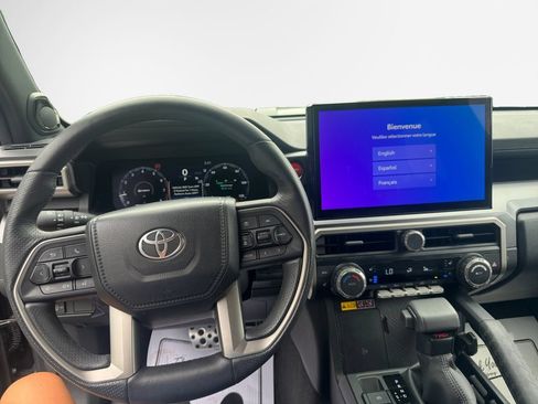 Used 2025 Toyota 4Runner TRD Sport Premium w/ Tow Technology Package AWD/4WD image 22