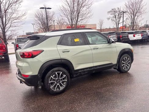 Used 2024 Chevrolet TrailBlazer ACTIV w/ Convenience Package AWD/4WD image 4