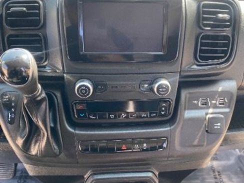 Used 2022 RAM ProMaster 2500 image 15