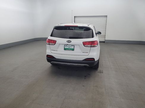 Used 2018 Kia Sorento EX AWD/4WD image 7
