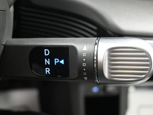 Used 2024 Hyundai Ioniq 5 SEL RWD image 18