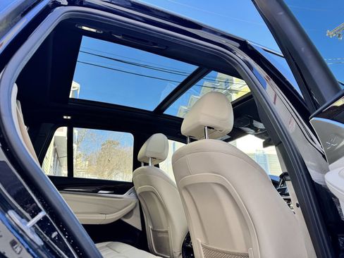 Used 2019 BMW X3 xDrive30i w/ Premium Package image 19