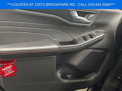 Used 2024 Ford Escape ST-Line w/ Tech Pack #1 image 7