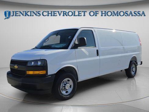 New 2026 Chevrolet Express 2500 Extended w/ Driver Convenience Package RWD image 12