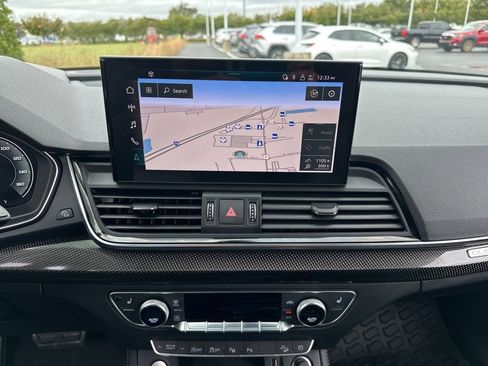 Used 2023 Audi SQ5 Prestige w/ Prestige Package image 19
