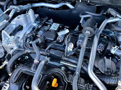 New 2026 Nissan Kicks SV image 17