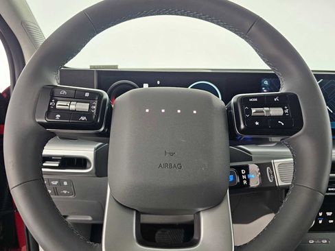 Used 2026 Hyundai Ioniq 9 SEL image 25