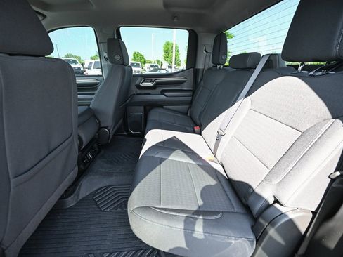 Used 2024 Chevrolet Silverado 1500 LT Trail Boss w/ Protection Package image 22