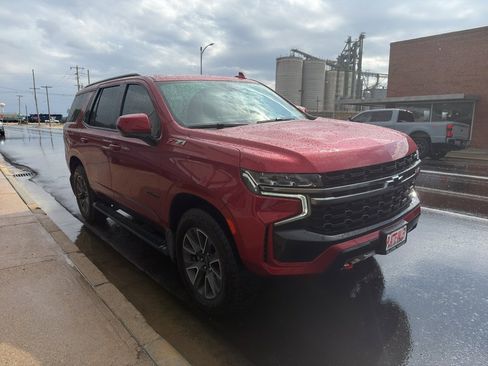 Used 2021 Chevrolet Tahoe Z71 AWD/4WD image 2