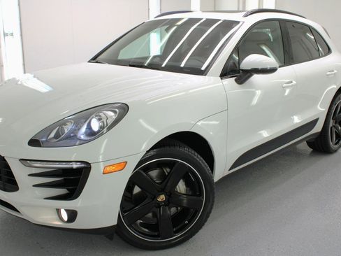 Used 2016 Porsche Macan S image 13