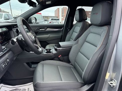 New 2026 GMC Terrain AT4 w/ Technology Package II image 11