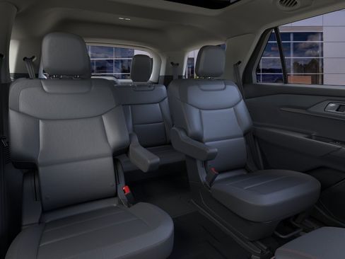 New 2026 Ford Explorer Active w/ Active Comfort Package AWD/4WD image 11