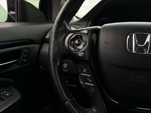 Used 2016 Honda Pilot Elite image 12