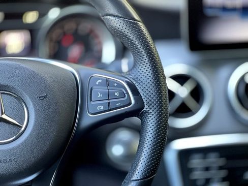 Used 2019 Mercedes-Benz CLA 250 image 39